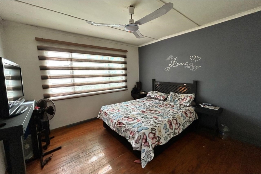3 Bedroom Property for Sale in Sunrise On Sea Eastern Cape